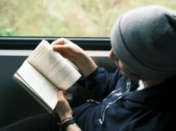 benefits of reading fiction